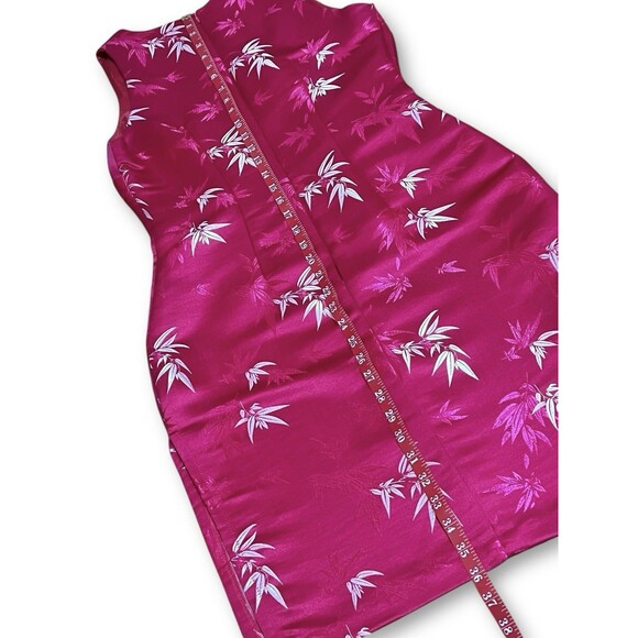 Frederick’s of Hollywood Pink Asain Floral Brocade Sleeveless Sheath Dress Sz 10 - Picture 8 of 10